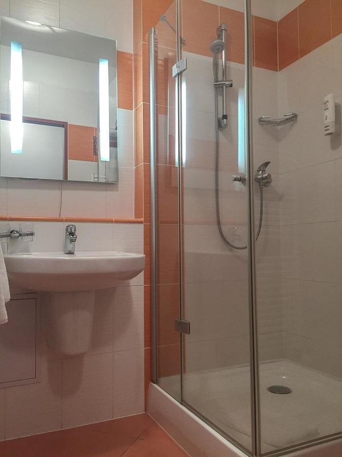 Lipno Wellness - Frymburk Hotel Private Family Room Luaran gambar