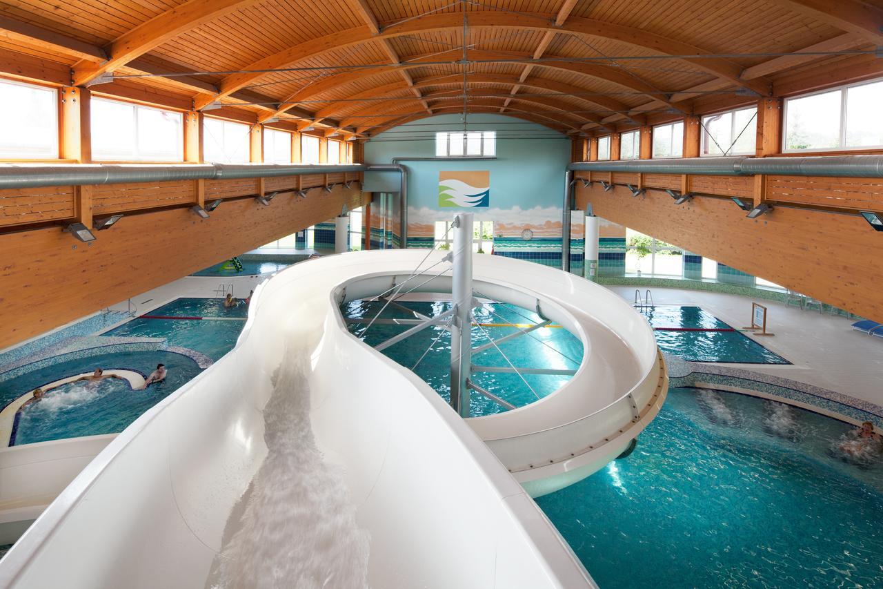 Lipno Wellness - Frymburk Hotel Private Family Room Luaran gambar